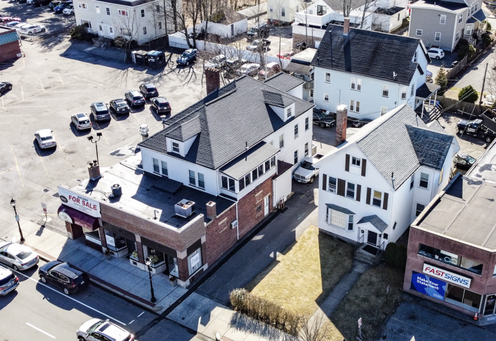 912-914 &amp; 916R Main Street, Waltham, MA 02451. A mixed-use property consisting of three retail units and four residential units. Listed by Gelineau &amp; Associates R.E.